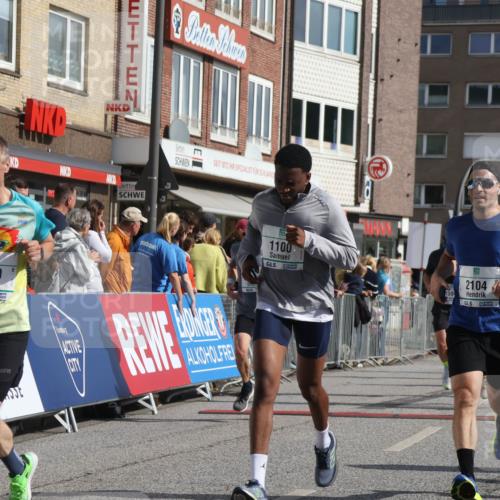 15.09.2024 - PSD Bank Halbmarathon Michael Strokosch http://msf.ph/oto/7061907 15.09.2024 11:47:31 Ziel 1100, 1297, 1300, 1485, 1490, 1594, 1624, 1637, 1648, 1785, 2041, 2044, 2104, 2243, 2532, 2654 meine-sportfotos.de