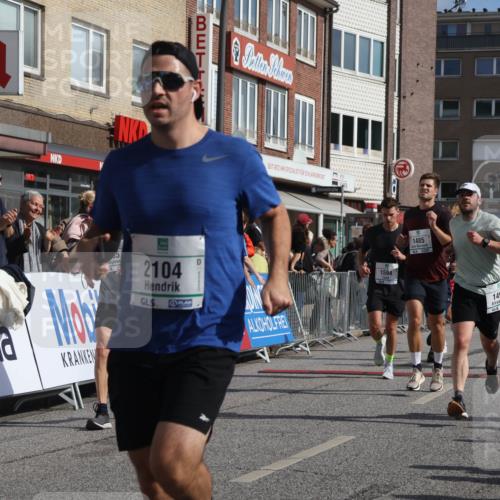 15.09.2024 - PSD Bank Halbmarathon Michael Strokosch http://msf.ph/oto/7061919 15.09.2024 11:47:33 Ziel 1100, 1278, 1297, 1300, 1485, 1490, 1594, 1624, 1637, 1785, 2041, 2044, 2104, 2243, 2654 meine-sportfotos.de