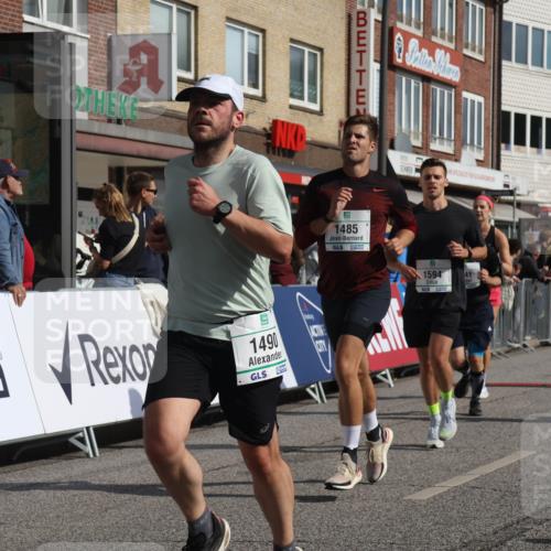 15.09.2024 - PSD Bank Halbmarathon Michael Strokosch http://msf.ph/oto/7061930 15.09.2024 11:47:35 Ziel 1100, 1278, 1297, 1300, 1485, 1490, 1594, 1624, 1637, 1785, 2041, 2044, 2104, 2654 meine-sportfotos.de
