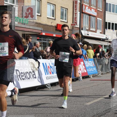 15.09.2024 - PSD Bank Halbmarathon Michael Strokosch http://msf.ph/oto/7061938 15.09.2024 11:47:36 Ziel 1100, 1278, 1297, 1300, 1485, 1490, 1594, 1637, 1785, 2041, 2044, 2104, 2654 meine-sportfotos.de