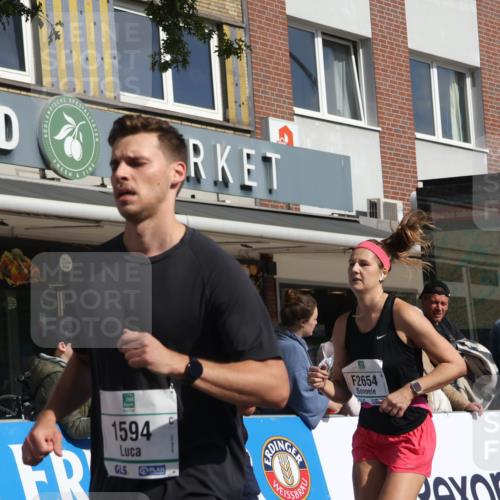 15.09.2024 - PSD Bank Halbmarathon Michael Strokosch http://msf.ph/oto/7061947 15.09.2024 11:47:37 Ziel 1100, 1278, 1300, 1485, 1490, 1594, 1637, 1785, 2041, 2104, 2654 meine-sportfotos.de