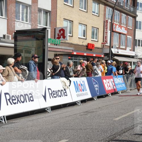 15.09.2024 - PSD Bank Halbmarathon Michael Strokosch http://msf.ph/oto/7061956 15.09.2024 11:47:39 Ziel 1100, 1278, 1300, 1485, 1490, 1594, 1637, 1785, 2041, 2104, 2654, 2672, 2934 meine-sportfotos.de