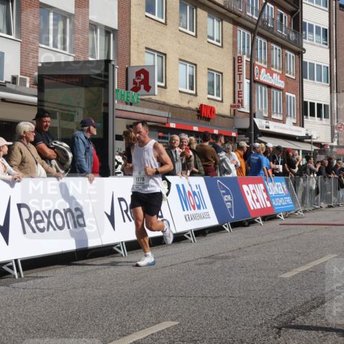 15.09.2024 - PSD Bank Halbmarathon Michael Strokosch http://msf.ph/oto/7061960 15.09.2024 11:47:42 Ziel 1100, 1278, 1300, 1485, 1490, 1594, 1637, 1785, 2041, 2104, 2654, 2672, 2934 meine-sportfotos.de