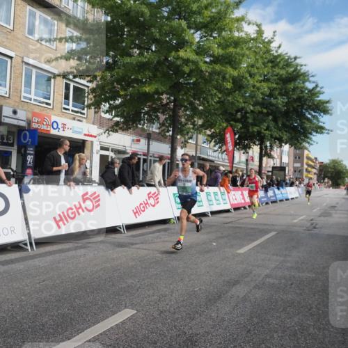 15.09.2024 - PSD Bank Halbmarathon Miley Keyser http://msf.ph/oto/7061962 15.09.2024 11:07:31 Ziel 462, 469, 476, 482 meine-sportfotos.de