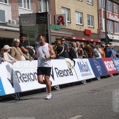 15.09.2024 - PSD Bank Halbmarathon Michael Strokosch http://msf.ph/oto/7061963 15.09.2024 11:47:42 Ziel 1100, 1278, 1300, 1485, 1490, 1594, 1637, 1785, 2041, 2104, 2654, 2672, 2934 meine-sportfotos.de