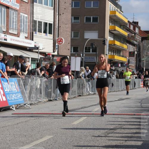 15.09.2024 - PSD Bank Halbmarathon Michael Strokosch http://msf.ph/oto/7061973 15.09.2024 11:47:44 Ziel 1278, 1485, 1490, 1594, 1637, 1785, 2041, 2104, 2654, 2672, 2934 meine-sportfotos.de