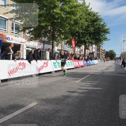 15.09.2024 - PSD Bank Halbmarathon Miley Keyser http://msf.ph/oto/7062043 15.09.2024 11:08:07 Ziel 403, 408, 474, 475, 479, 483, 491 meine-sportfotos.de