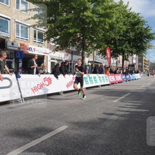 15.09.2024 - PSD Bank Halbmarathon Miley Keyser http://msf.ph/oto/7062052 15.09.2024 11:08:07 Ziel 403, 408, 474, 475, 479, 483, 491 meine-sportfotos.de