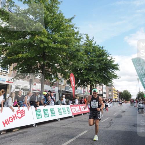 15.09.2024 - PSD Bank Halbmarathon Miley Keyser http://msf.ph/oto/7062063 15.09.2024 12:11:05 Ziel 776, 1861, 1999, 2218, 2268, 2455, 2940, 3520 meine-sportfotos.de
