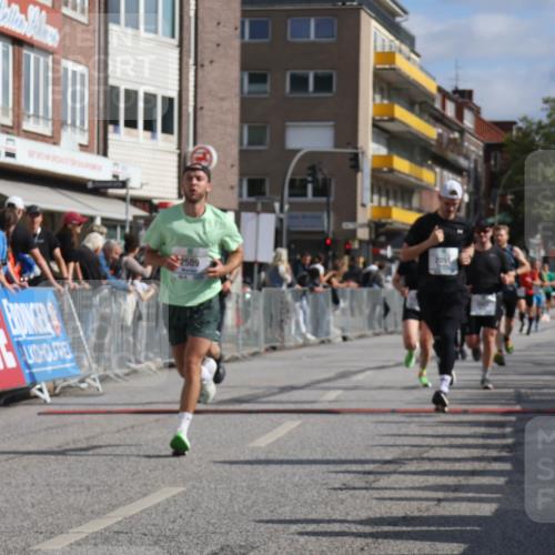 15.09.2024 - PSD Bank Halbmarathon Michael Strokosch http://msf.ph/oto/7062064 15.09.2024 11:47:57 Ziel 1200, 1305, 1527, 1562, 1688, 2051, 2509, 2555, 2672, 2745, 2934 meine-sportfotos.de