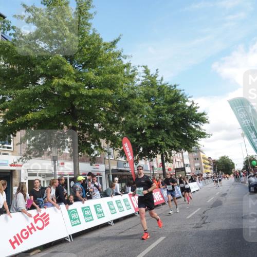 15.09.2024 - PSD Bank Halbmarathon Miley Keyser http://msf.ph/oto/7062081 15.09.2024 12:11:06 Ziel 776, 1861, 1999, 2218, 2268, 2455, 2940, 3520 meine-sportfotos.de