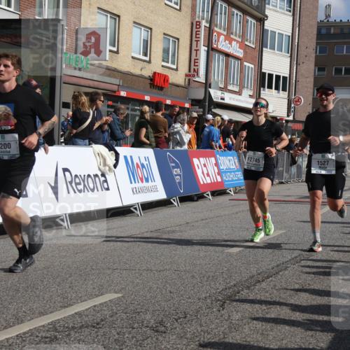 15.09.2024 - PSD Bank Halbmarathon Michael Strokosch http://msf.ph/oto/7062090 15.09.2024 11:48:01 Ziel 1200, 1305, 1513, 1527, 1562, 1688, 1744, 2051, 2509, 2555, 2745 meine-sportfotos.de