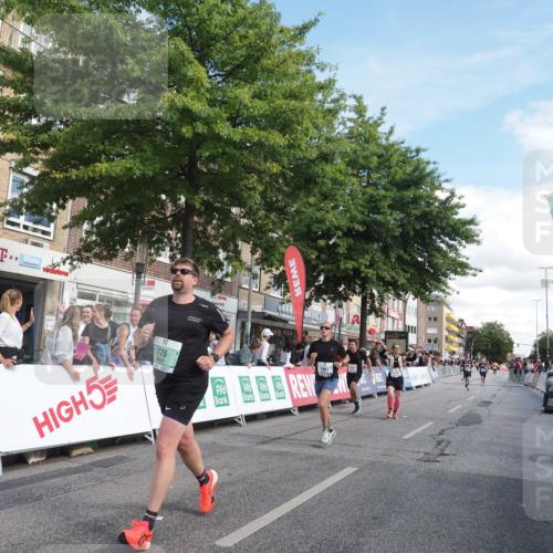 15.09.2024 - PSD Bank Halbmarathon Miley Keyser http://msf.ph/oto/7062095 15.09.2024 12:11:07 Ziel 776, 1861, 1999, 2218, 2455, 2519, 2940, 3520 meine-sportfotos.de