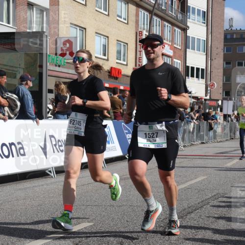 15.09.2024 - PSD Bank Halbmarathon Michael Strokosch http://msf.ph/oto/7062096 15.09.2024 11:48:02 Ziel 1200, 1264, 1305, 1356, 1513, 1527, 1562, 1688, 1744, 2051, 2509, 2555, 2745, 3556 meine-sportfotos.de