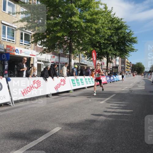15.09.2024 - PSD Bank Halbmarathon Miley Keyser http://msf.ph/oto/7062097 15.09.2024 11:08:12 Ziel 403, 408, 474, 475, 479, 483, 491, 493 meine-sportfotos.de
