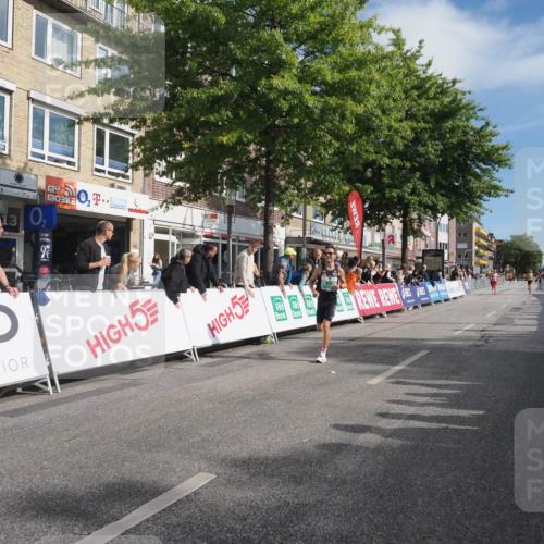 15.09.2024 - PSD Bank Halbmarathon Miley Keyser http://msf.ph/oto/7062125 15.09.2024 11:08:15 Ziel 403, 474, 475, 479, 483, 491, 493 meine-sportfotos.de