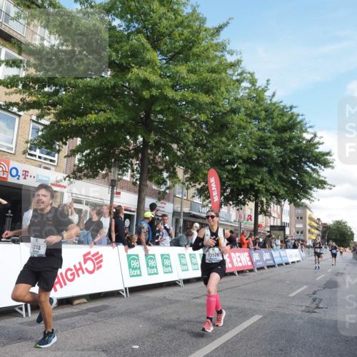 15.09.2024 - PSD Bank Halbmarathon Miley Keyser http://msf.ph/oto/7062148 15.09.2024 12:11:09 Ziel 776, 1861, 2218, 2455, 2519, 2940, 2941, 3520 meine-sportfotos.de