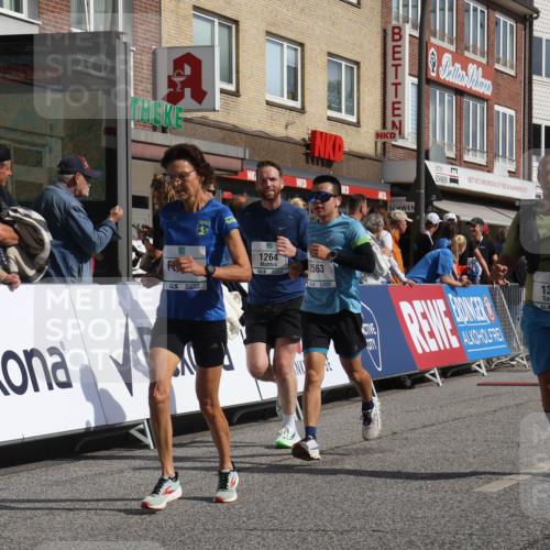 15.09.2024 - PSD Bank Halbmarathon Michael Strokosch http://msf.ph/oto/7062159 15.09.2024 11:48:11 Ziel 833, 1200, 1264, 1321, 1356, 1419, 1513, 1520, 1527, 1532, 1562, 1744, 2051, 2484, 2555, 2563, 2745, 2944, 3556 meine-sportfotos.de