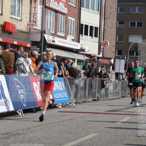15.09.2024 - PSD Bank Halbmarathon Michael Strokosch http://msf.ph/oto/7062170 15.09.2024 11:48:13 Ziel 833, 1264, 1321, 1356, 1419, 1513, 1520, 1527, 1532, 1562, 1744, 2484, 2555, 2563, 2745, 2944, 3556 meine-sportfotos.de