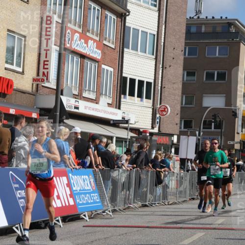 15.09.2024 - PSD Bank Halbmarathon Michael Strokosch http://msf.ph/oto/7062172 15.09.2024 11:48:13 Ziel 833, 1264, 1321, 1356, 1419, 1513, 1520, 1527, 1532, 1562, 1744, 2484, 2555, 2563, 2745, 2944, 3556 meine-sportfotos.de