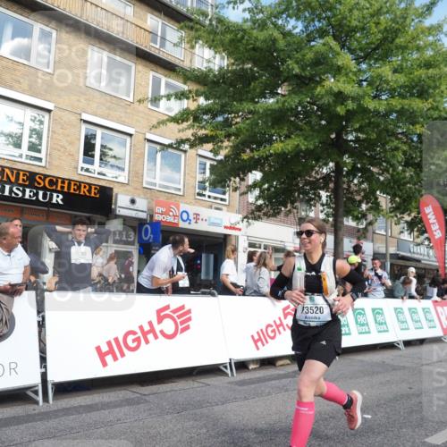 15.09.2024 - PSD Bank Halbmarathon Miley Keyser http://msf.ph/oto/7062175 15.09.2024 12:11:10 Ziel 776, 1861, 2218, 2455, 2519, 2940, 2941, 3520, 3530 meine-sportfotos.de