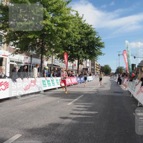 15.09.2024 - PSD Bank Halbmarathon Miley Keyser http://msf.ph/oto/7062182 15.09.2024 11:08:20 Ziel 403, 474, 475, 491, 493, 562, 1076 meine-sportfotos.de