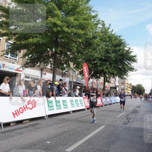 15.09.2024 - PSD Bank Halbmarathon Miley Keyser http://msf.ph/oto/7062197 15.09.2024 12:11:15 Ziel 776, 1861, 2218, 2519, 2540, 2888, 2941, 3520, 3530 meine-sportfotos.de