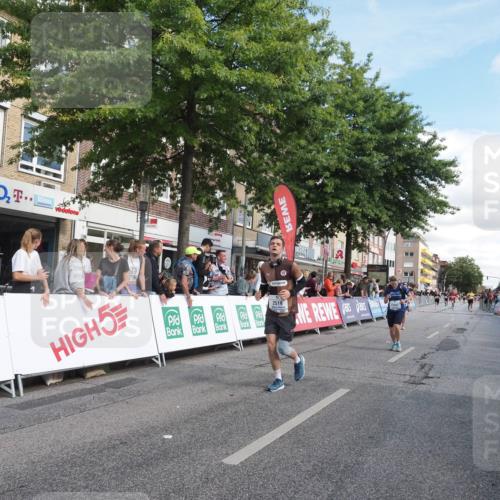 15.09.2024 - PSD Bank Halbmarathon Miley Keyser http://msf.ph/oto/7062210 15.09.2024 12:11:15 Ziel 776, 1861, 2218, 2519, 2540, 2888, 2941, 3520, 3530 meine-sportfotos.de