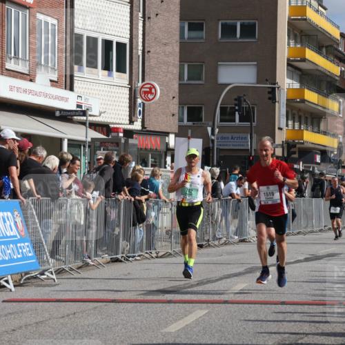 15.09.2024 - PSD Bank Halbmarathon Michael Strokosch http://msf.ph/oto/7062218 15.09.2024 11:48:22 Ziel 782, 833, 1254, 1264, 1321, 1356, 1419, 1519, 1520, 1532, 2484, 2563, 2944, 3556 meine-sportfotos.de