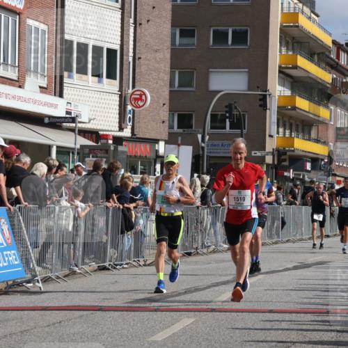 15.09.2024 - PSD Bank Halbmarathon Michael Strokosch http://msf.ph/oto/7062223 15.09.2024 11:48:22 Ziel 782, 833, 1254, 1264, 1321, 1356, 1419, 1519, 1520, 1532, 2484, 2563, 2944, 3556 meine-sportfotos.de