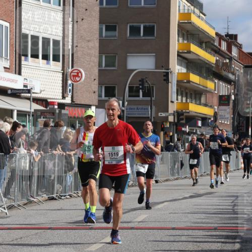 15.09.2024 - PSD Bank Halbmarathon Michael Strokosch http://msf.ph/oto/7062234 15.09.2024 11:48:23 Ziel 782, 833, 1254, 1321, 1374, 1419, 1519, 1520, 1532, 2484, 2563, 2944 meine-sportfotos.de