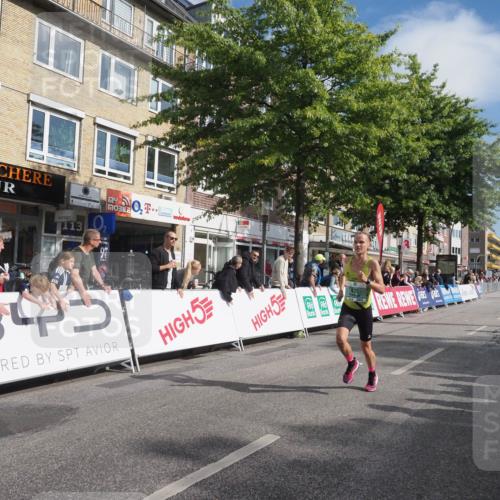 15.09.2024 - PSD Bank Halbmarathon Miley Keyser http://msf.ph/oto/7062244 15.09.2024 11:08:22 Ziel 474, 475, 477, 491, 493, 562, 1076 meine-sportfotos.de