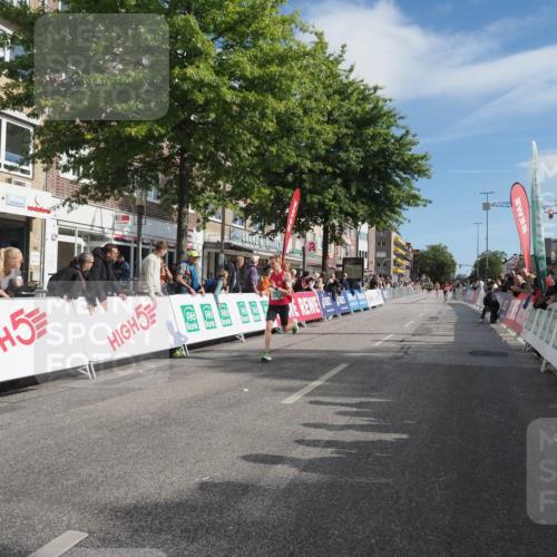 15.09.2024 - PSD Bank Halbmarathon Miley Keyser http://msf.ph/oto/7062261 15.09.2024 11:08:27 Ziel 474, 475, 477, 487, 493, 562, 1076 meine-sportfotos.de