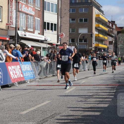 15.09.2024 - PSD Bank Halbmarathon Michael Strokosch http://msf.ph/oto/7062268 15.09.2024 11:48:29 Ziel 782, 1182, 1254, 1307, 1321, 1374, 1419, 1519, 1520, 1532, 1736, 2644, 2944 meine-sportfotos.de