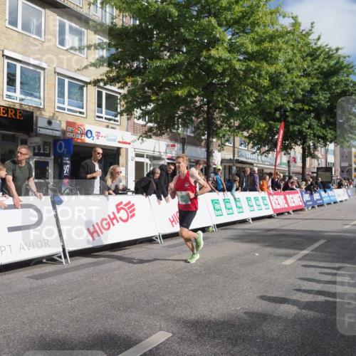 15.09.2024 - PSD Bank Halbmarathon Miley Keyser http://msf.ph/oto/7062276 15.09.2024 11:08:28 Ziel 475, 477, 487, 493, 562, 1076 meine-sportfotos.de