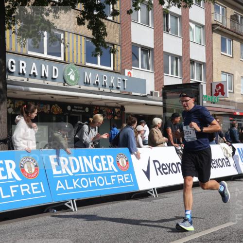 15.09.2024 - PSD Bank Halbmarathon Michael Strokosch http://msf.ph/oto/7062283 15.09.2024 11:48:32 Ziel 782, 1102, 1182, 1254, 1307, 1374, 1408, 1519, 1736, 1764, 2185, 2644 meine-sportfotos.de