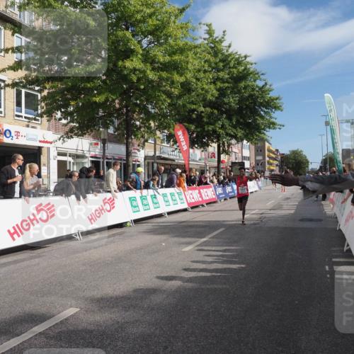 15.09.2024 - PSD Bank Halbmarathon Miley Keyser http://msf.ph/oto/7062293 15.09.2024 11:08:33 Ziel 477, 487, 493, 562, 807, 1076 meine-sportfotos.de