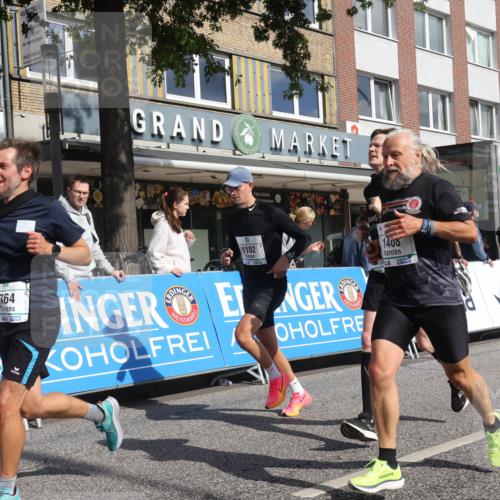 15.09.2024 - PSD Bank Halbmarathon Michael Strokosch http://msf.ph/oto/7062326 15.09.2024 11:48:40 Ziel 1102, 1182, 1307, 1374, 1408, 1689, 1736, 1764, 2185, 2644 meine-sportfotos.de