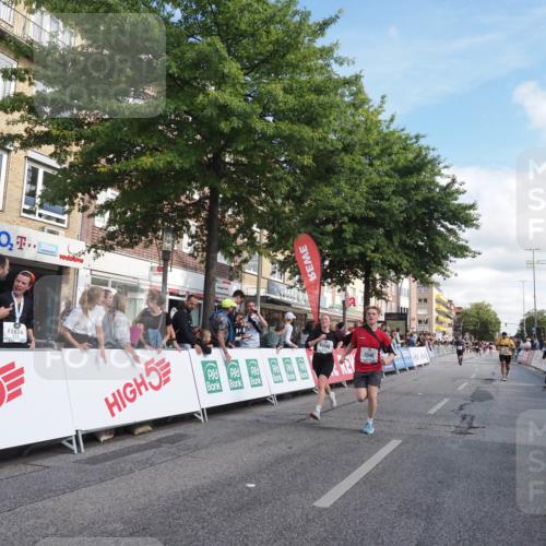 15.09.2024 - PSD Bank Halbmarathon Miley Keyser http://msf.ph/oto/7062336 15.09.2024 12:11:24 Ziel 1242, 1930, 2519, 2540, 2888, 2941, 3530 meine-sportfotos.de