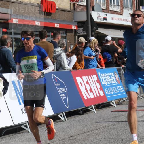 15.09.2024 - PSD Bank Halbmarathon Michael Strokosch http://msf.ph/oto/7062374 15.09.2024 11:48:51 Ziel 958, 1102, 1689, 1819, 1977, 2185, 2209, 2700 meine-sportfotos.de