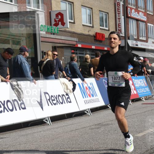15.09.2024 - PSD Bank Halbmarathon Michael Strokosch http://msf.ph/oto/7062420 15.09.2024 11:48:58 Ziel 958, 1567, 1689, 1819, 1977, 2209, 2700 meine-sportfotos.de