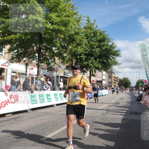 15.09.2024 - PSD Bank Halbmarathon Miley Keyser http://msf.ph/oto/7062424 15.09.2024 12:11:31 Ziel 1242, 1930, 2005, 2031, 2193, 2220, 2540, 2884, 2888, 3209, 3530 meine-sportfotos.de