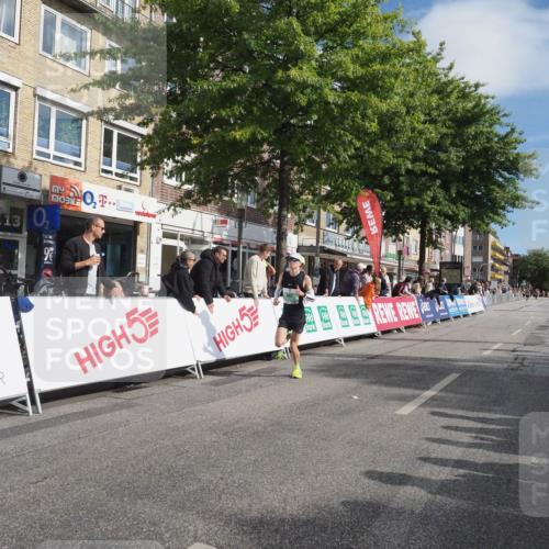 15.09.2024 - PSD Bank Halbmarathon Miley Keyser http://msf.ph/oto/7062441 15.09.2024 11:08:46 Ziel 496, 525, 807 meine-sportfotos.de