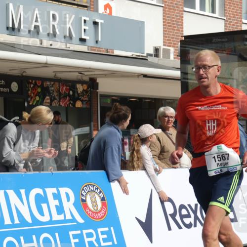 15.09.2024 - PSD Bank Halbmarathon Michael Strokosch http://msf.ph/oto/7062448 15.09.2024 11:49:04 Ziel 1333, 1355, 1567, 1819, 1977, 2700 meine-sportfotos.de