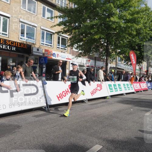 15.09.2024 - PSD Bank Halbmarathon Miley Keyser http://msf.ph/oto/7062449 15.09.2024 11:08:46 Ziel 496, 525, 807 meine-sportfotos.de