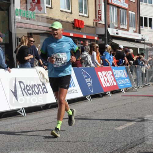 15.09.2024 - PSD Bank Halbmarathon Michael Strokosch http://msf.ph/oto/7062463 15.09.2024 11:49:07 Ziel 785, 1333, 1355, 1567, 1977 meine-sportfotos.de