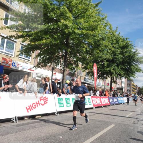 15.09.2024 - PSD Bank Halbmarathon Miley Keyser http://msf.ph/oto/7062475 15.09.2024 12:11:33 Ziel 1242, 1634, 1930, 2005, 2031, 2193, 2220, 2540, 2782, 2884, 2888, 3209, 3521 meine-sportfotos.de