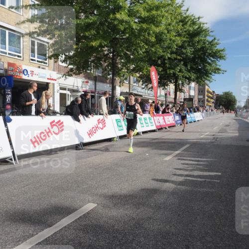 15.09.2024 - PSD Bank Halbmarathon Miley Keyser http://msf.ph/oto/7062478 15.09.2024 11:08:56 Ziel 495, 496, 510, 525 meine-sportfotos.de