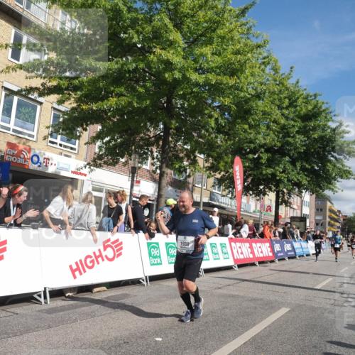 15.09.2024 - PSD Bank Halbmarathon Miley Keyser http://msf.ph/oto/7062480 15.09.2024 12:11:33 Ziel 1242, 1634, 1930, 2005, 2031, 2193, 2220, 2540, 2782, 2884, 2888, 3209, 3521 meine-sportfotos.de