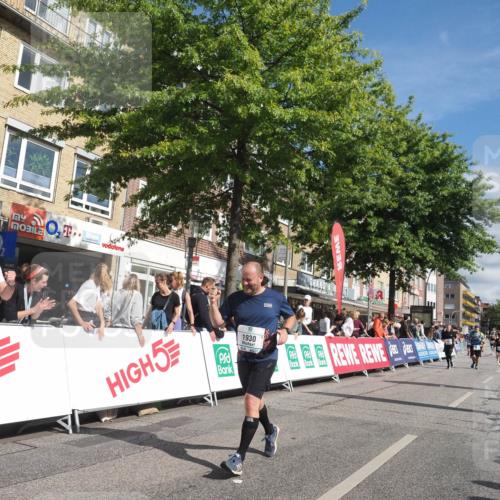 15.09.2024 - PSD Bank Halbmarathon Miley Keyser http://msf.ph/oto/7062483 15.09.2024 12:11:33 Ziel 1242, 1634, 1930, 2005, 2031, 2193, 2220, 2540, 2782, 2884, 2888, 3209, 3521 meine-sportfotos.de